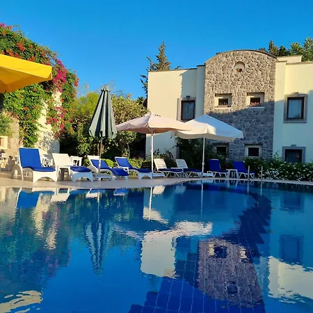 Отель Bella Garden 4*