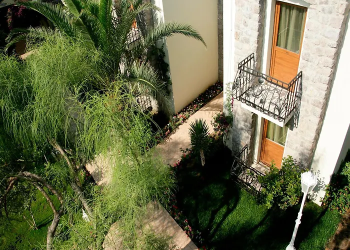 Hotel Bella Garden 4*