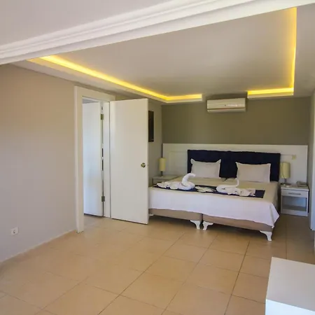 ホテル Bella Garden ボドルム