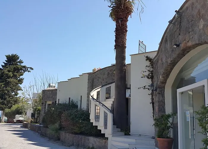 Bella Garden Hotel 4*